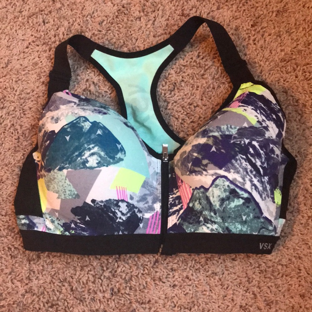Victoria Secret sports bra